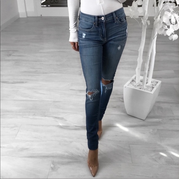 Knee rip jeans - Picture 1 of 4